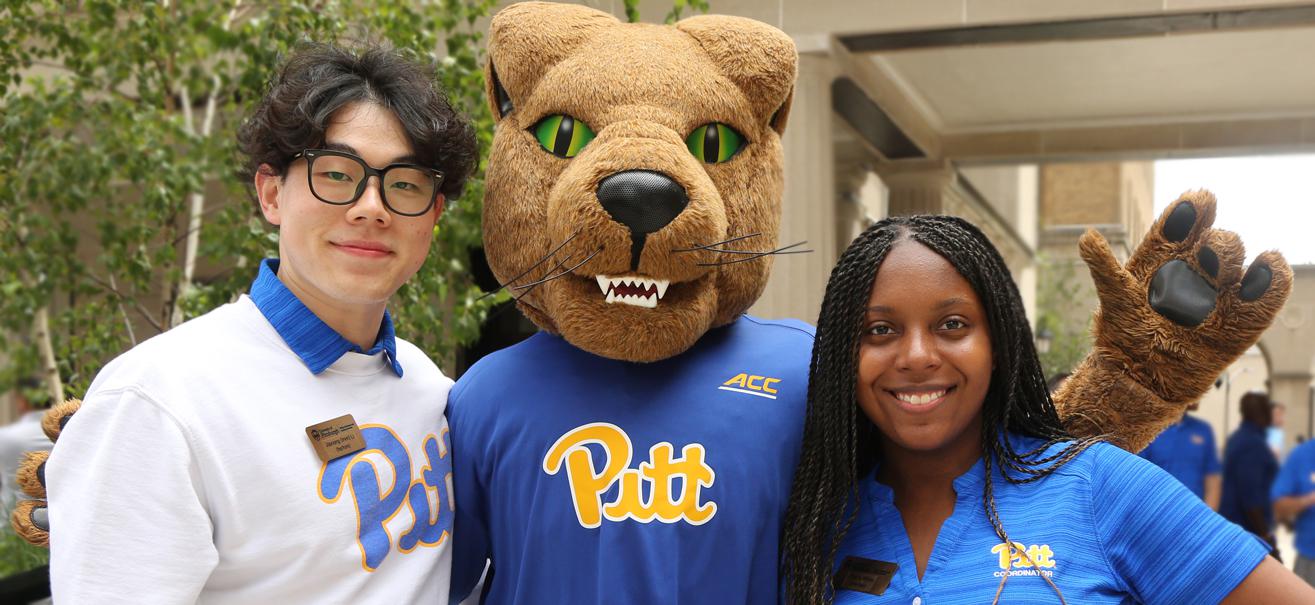 arrival coordinators with roc the panther